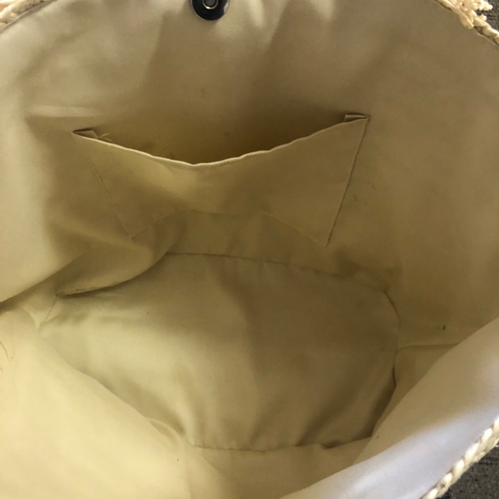 Large Straw Tote - Picture 3 of 6